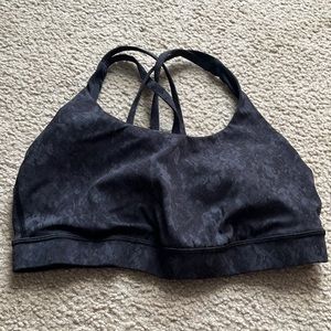 Lululemon energy bra. Size 10. Used but like new condition.